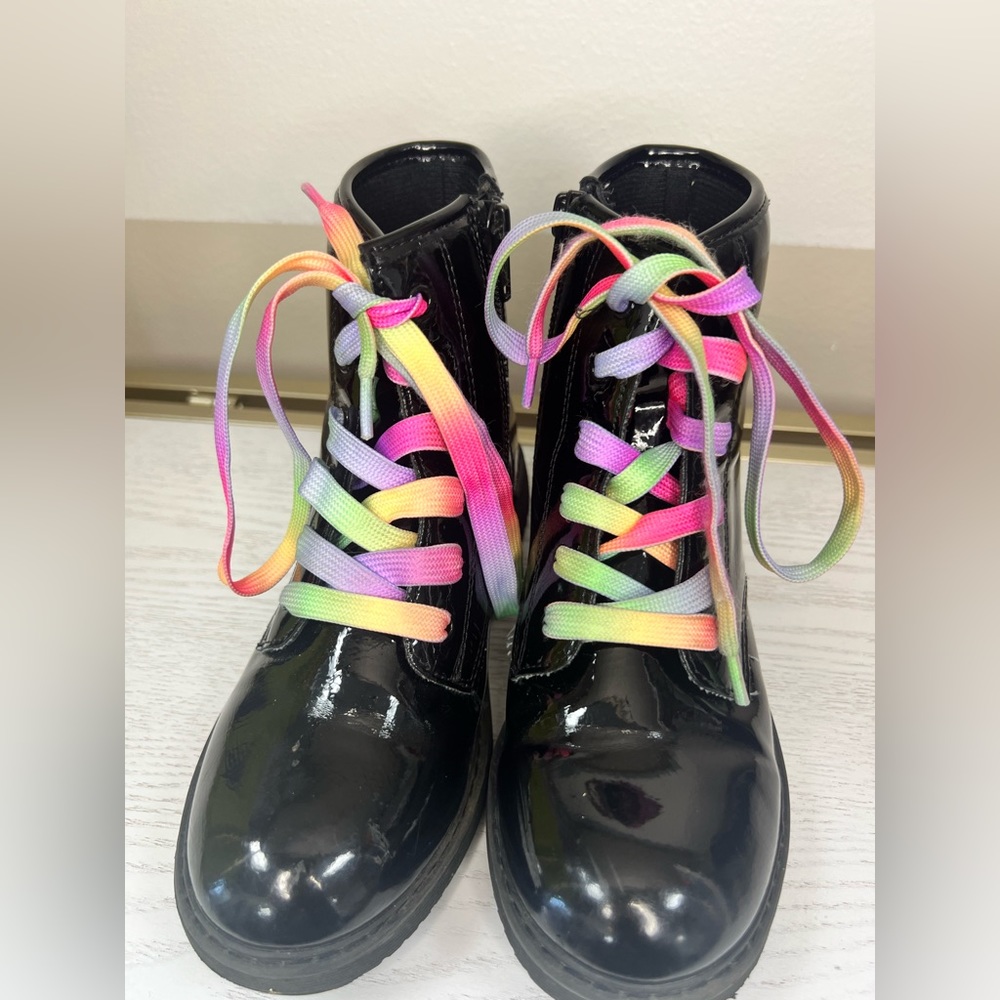 Girls lace up boots